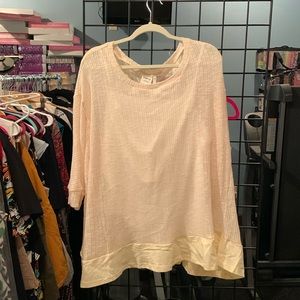 Cream, light sweater, and shell 4x